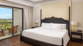 Melia-Vinpearl-Cua-Hoi-Suite-Garden
