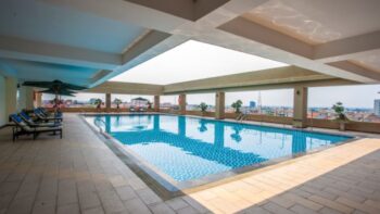 Mường Thanh Grand Quảng Trị - Hồ bơi