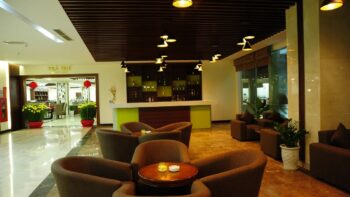 Muong-Thanh-Hoi-An-Quay-bar2