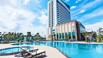 Mường Thanh Luxury Cần Thơ - Hồ bơi