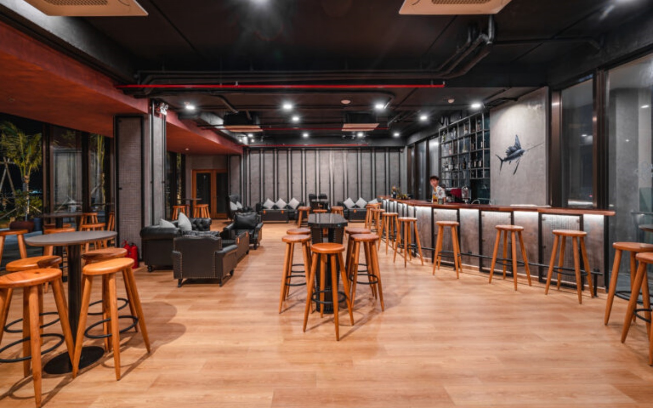 Sala Grand Tuy Hòa Hotel - The Top Lounge Sala Grand Tuy Hòa Hotel - The Top Lounge