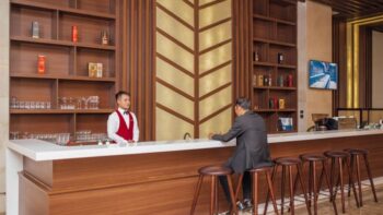 Mường Thanh Luxury Bắc Ninh - Bar Hoài Thị