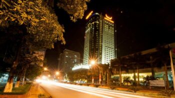 Khách sạn Mường Thanh Luxury Sông Lam