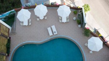 Khách sạn Mường Thanh Grand Nha Trang - Bể bơi