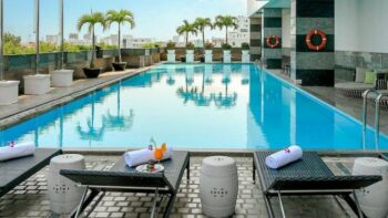 Mường Thanh Luxury Điện Biên - Bể bơi