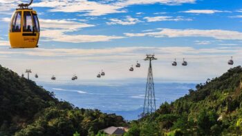 Ve-Ba-Na-Hills-Da-Nang-cap-treo-2